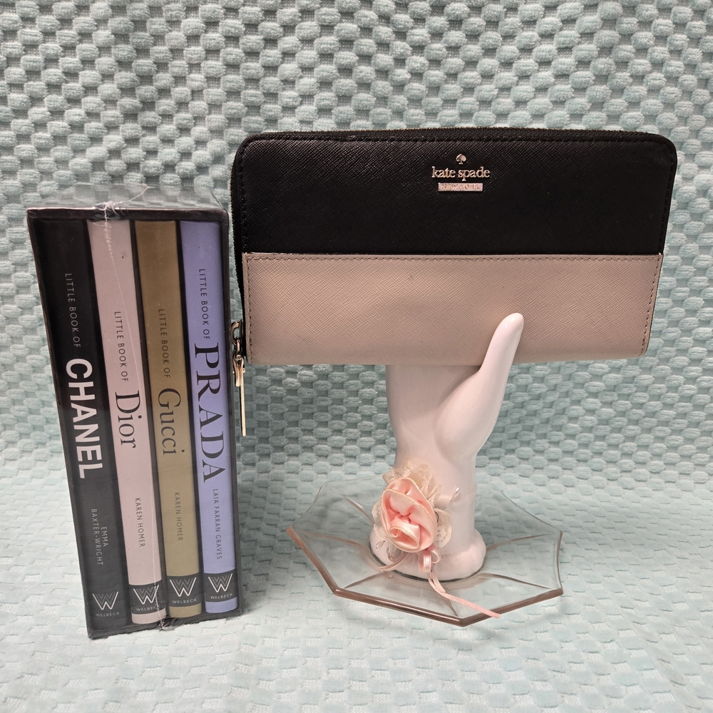 Kate Spade Black and Cream Wallet
